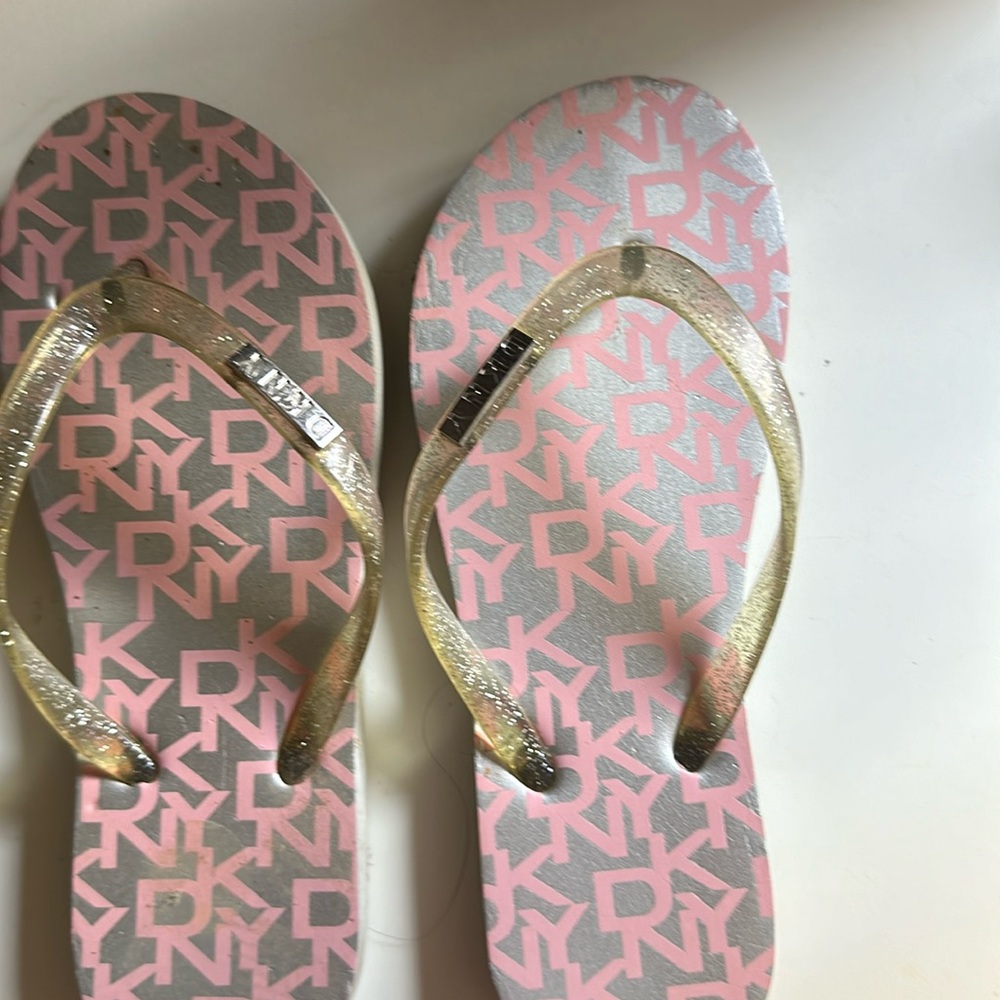 Flip flops for girls size 2